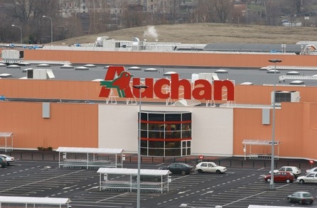 Auchan minaccia 81 licenziamenti a Torino