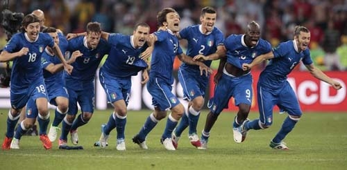Euro 2012. L’Italia batte l’Inghilterra ai rigori, è semifinale!