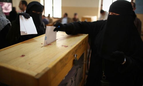 Egitto, Grecia e Francia al voto. Tensioni, prospettive e speranze