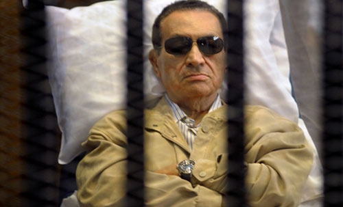 Mubarak è gravissimo. L’ultimo faraone è già dato per morto