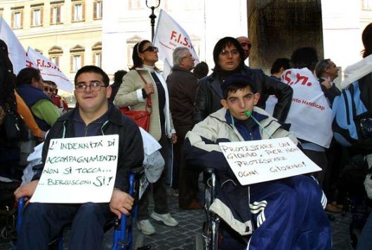 Presidio a Montecitorio in difesa dei diritti delle persone disabili e delle loro famiglie