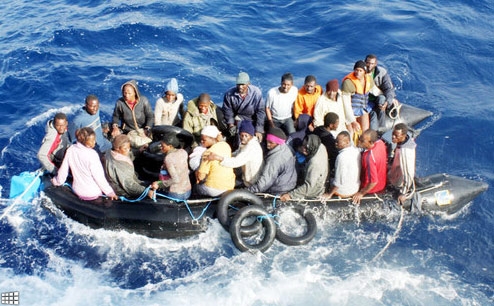 Soccorso dei profughi in mare: la Commissione europea raccoglie la sfida