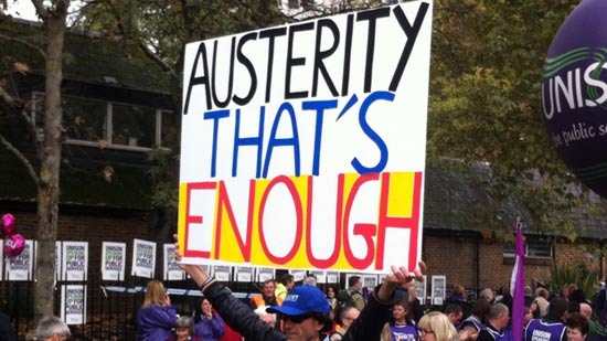 Londra. Migliaia in piazza contro l’austerità, i tagli e le tasse