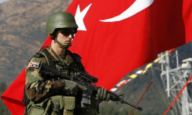 Siria Turchia, ancora colpi d’artiglieria al confine