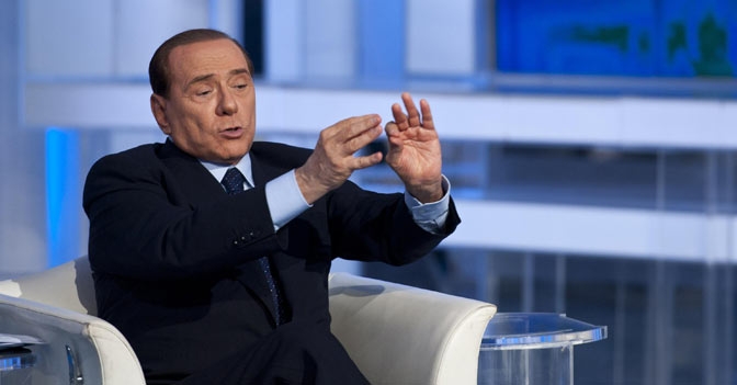 Berlusconi in tv. Spettacolo tristemente osceno