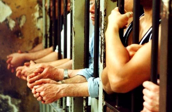 Carceri. Napolitano: “Mortificante incapacità dello Stato”