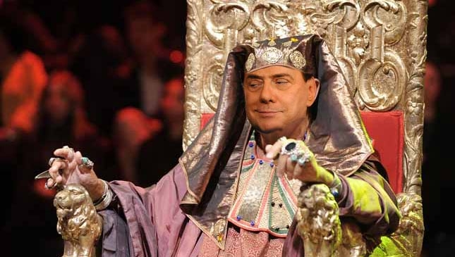 Imu. Scontro aperto tra Berlusconi e Monti. Per Vendola è tornato il mago Otelma