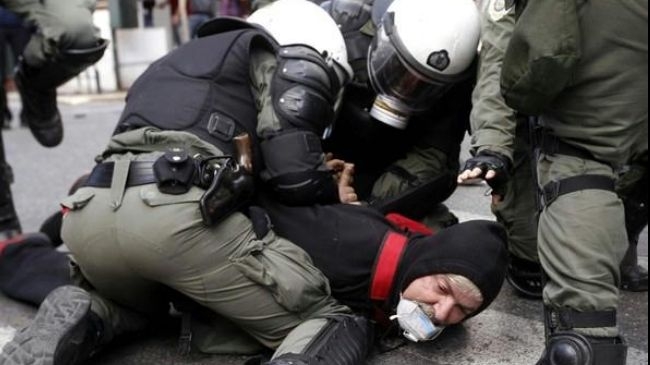 Amnesty International. In Grecia la violenza da parte delle forze di polizia