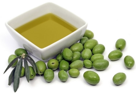 Olio extra vergine di oliva. L’alta qualità sarà certificata