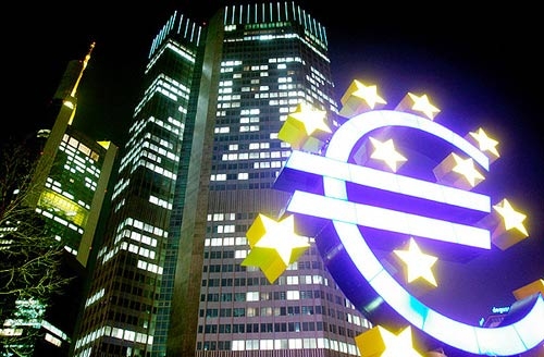 Europa contrastata e spread in rialzo in attesa delle risoluzioni della BCE