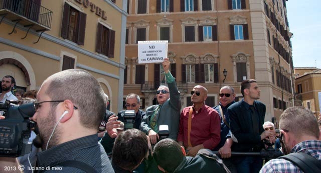 Quirinale. A Montecitorio protesta contro il Pd e Franco Marini