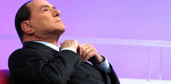 Berlusconi sotto scacco, falsità ispirate dall’odio. Il pm, le prove sono schiaccianti