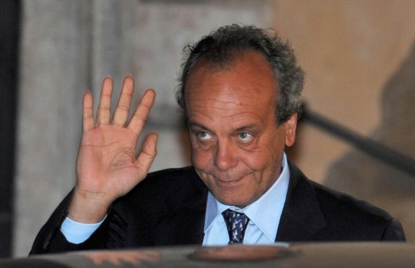 Magistrati nel mirino di Nitto Palma. Nuova legge “salva Berlusconi”