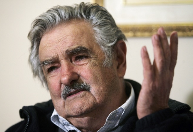 Sospesa la visita di Mujica in Italia per motivi di salute