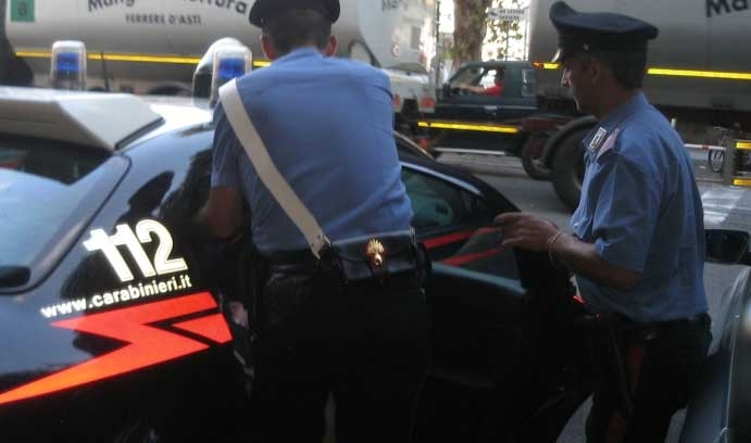 Lo hanno ucciso e poi bruciato. Tre arresti