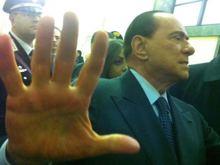 Il Berlusconi eversivo a reti unificate