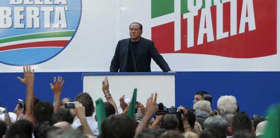 Berlusconi in lacrime, non molla. Per il Pd la solita furbata