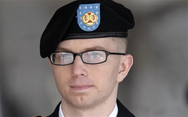 Wikileaks. Bradley Manning condannato a 35 anni. ‘Chiamatemi Chelsea sono una donna’