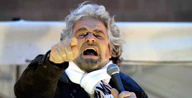 Beppe Grillo attacca Violante e il Pd, siete marci fino al collo