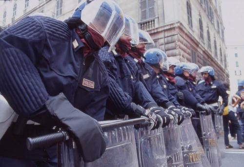 G8 Genova. Cassazione condanna agente di Polizia per stupro. Viminale risarcisca