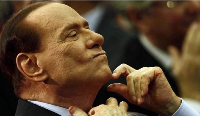 Decadenza Berlusconi. Lavori sospesi, scontro sul voto