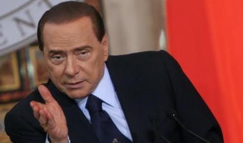 Berlusconi: “Via dalla maggioranza”. Siluro di Forza Italia su Letta