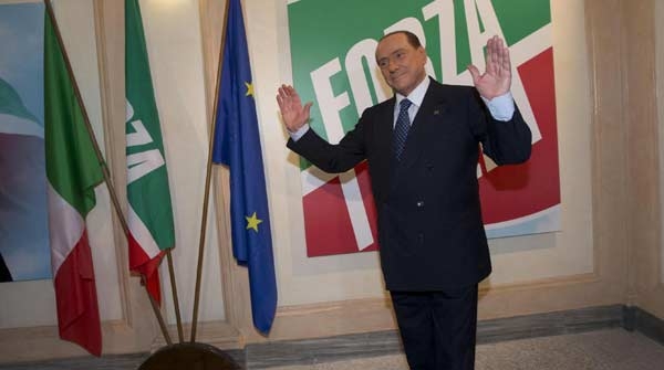 Nasce la nuova Forza Italia, mentre si strutturano i gruppi guidati dal Vicepremier