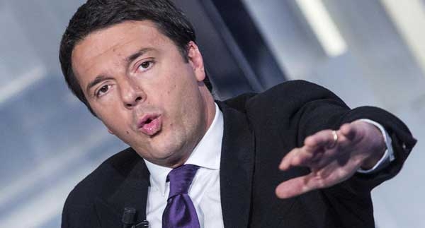 Renzi, forte della vittoria delle primarie: “Io sono diverso da Letta e Alfano”