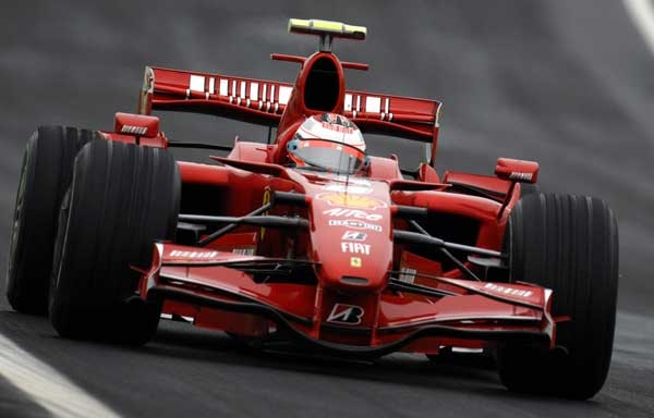 Formula 1. Dal Rosso Natale al Rosso Ferrari, presentato il nuovo motore per la  stagione 2014