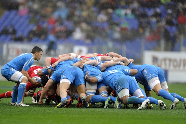 Rugby Sei Nazioni. Gli azzurri volano a Cardiff, Parisse suona la carica