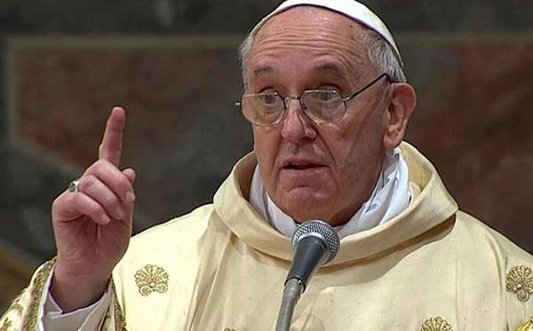 Papa Francesco contro l’usura. Un male in grande crescita