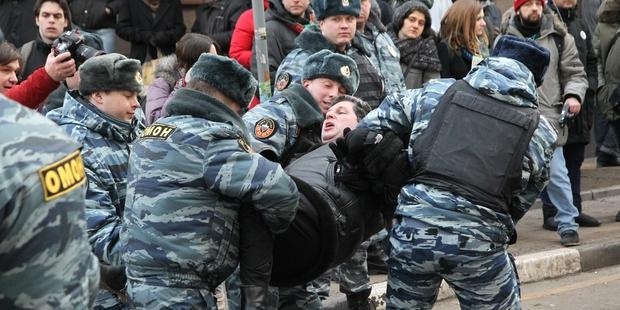 Russia. Condannati 8 manifestanti. Oltre 200 arresti. La denuncia di Amnesty
