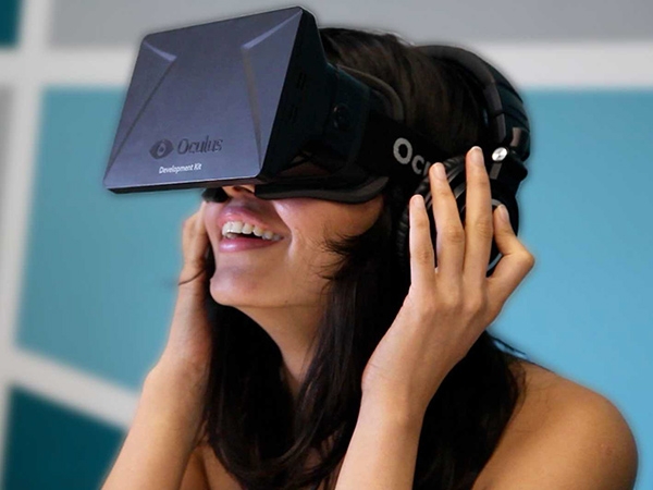 Facebook acquista Oculus VR
