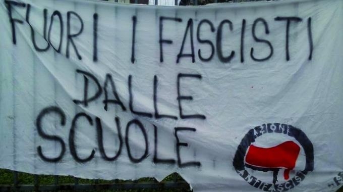 Fuori omofobi e neofascisti dalle scuole di Roma, 25 aprile tutti i giorni