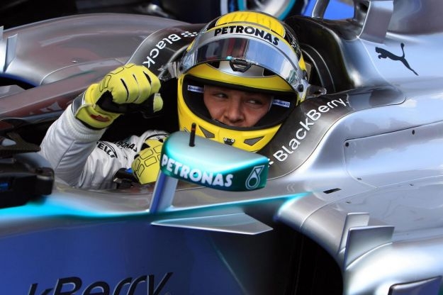 Gran Premio Barhain. Rosberg in pole: “Sono concentrato e felice di sentire buone notizie su Micheal”