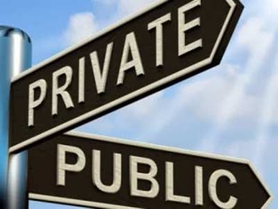 Privatizzazioni. Via libera alla vendita di Enav e Poste