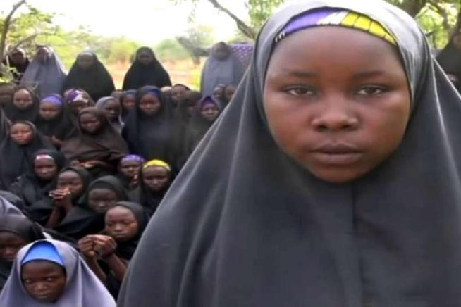 Nigeria. Ragazze rapite. Boko Haram, saranno liberate in cambio dei nostri prigionieri. IL VIDEO