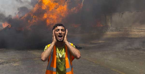 Gaza. La tregua regge con difficoltà. Qatar e Turchia, cessare il fuoco. IL VIDEO