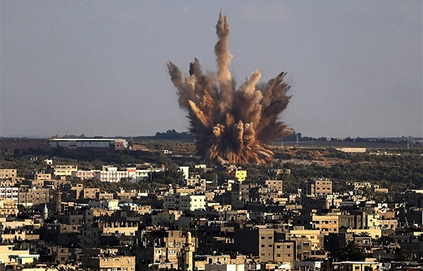 Gaza. Sfuma la tregua, scatta nuovo bombardamento. IL VIDEO