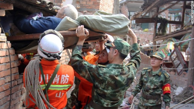 Terremoto Cina. Sale il bilancio delle vittime a 367. IL VIDEO