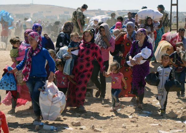 Avanzata dell’Isil. Miglaia di curdi in fuga dalla Siria. IL VIDEO