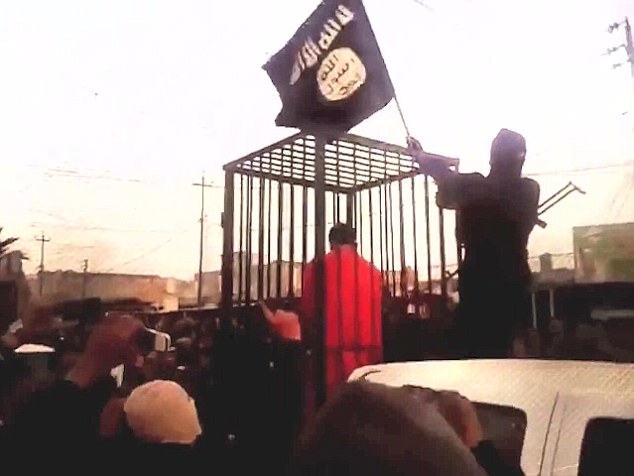 Video Isis, 21 peshmerga in gabbia minacciati di morte