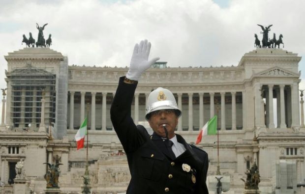 Roma. Garante multa a vigili e sindacati per le assenze di Capodanno