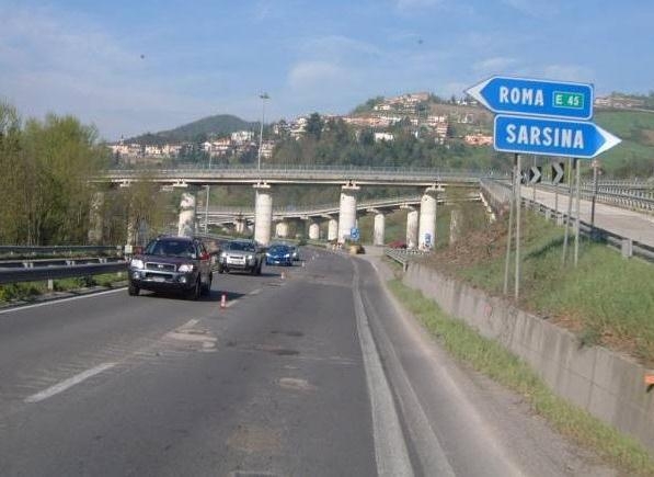 E45 autostrada a pagamento. Fermo no della Regione Umbria
