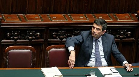 Corruzione. Appello corale a Lupi, dimettiti