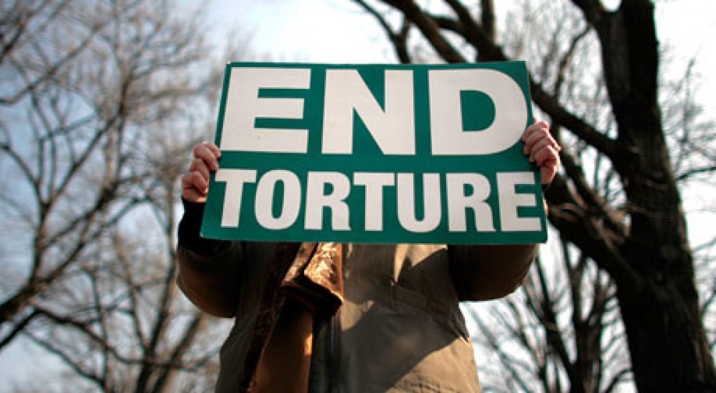 Il Sap contro il reato di tortura. Gonnella, Corti e Corleone : “spiegassero a Ban Ki-Moon e al Papa perché sono contrari”
