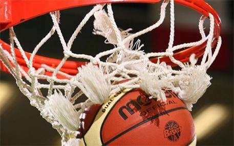 Basket: finale scudetto, Reggio Emilia vince gara 5 e va 3-2