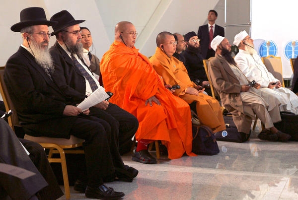 Astana. Leader religiosi a confronto, lotta al terrorismo. VIDEO