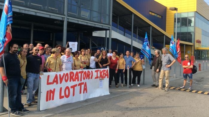 Ikea, Lavoratori in sciopero in molte città. Grande partecipazione