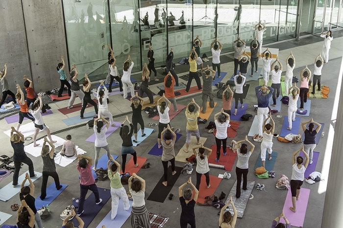 MAXXI. Lezione di Yoga per la Giornata Internazionale dello Yoga indetta dall’Onu